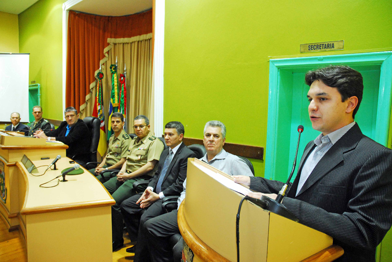 1ºBCom, 10ª CSM e Depósito de Subsistência são homenageados pelo Legislativo de Santo Ângelo