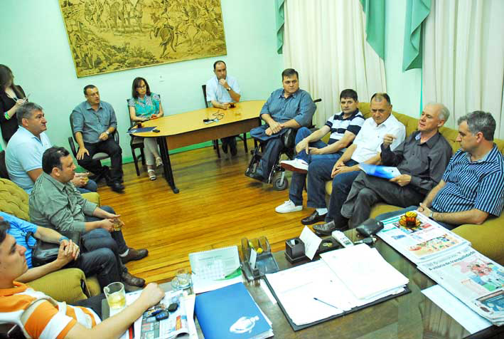 Escola Municipal Gildo Castelarin