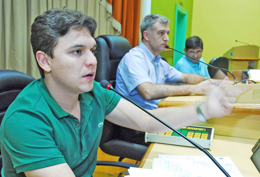 Professor de Educação Física nas séries iniciais e Programa Saúde na Escola
