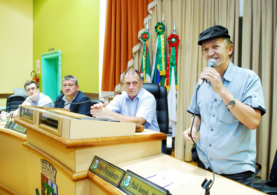 Câmara aprova projeto de incentivo à produção leiteira