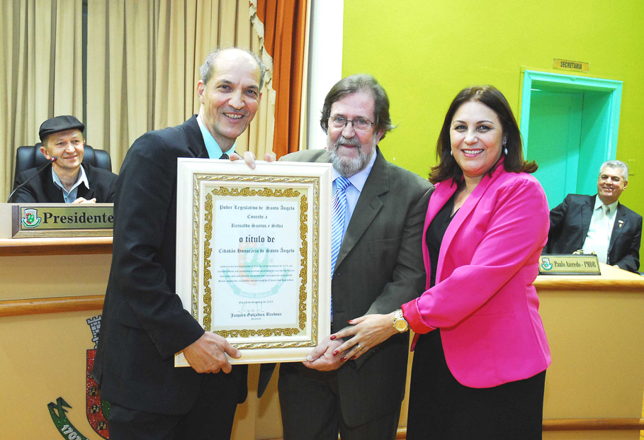 Pastor Reinaldo é agraciado com o título de Cidadão Honorário de Santo Ângelo
