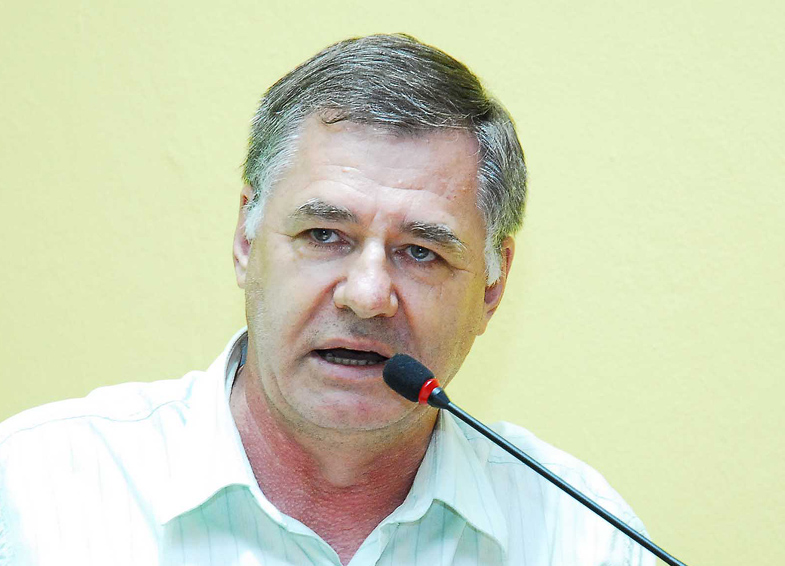 Vereadores buscam esclarecimentos sobre aumento da taxa de coleta de lixo