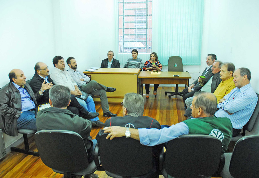 FEBAP se reúne na Câmara de Vereaadores