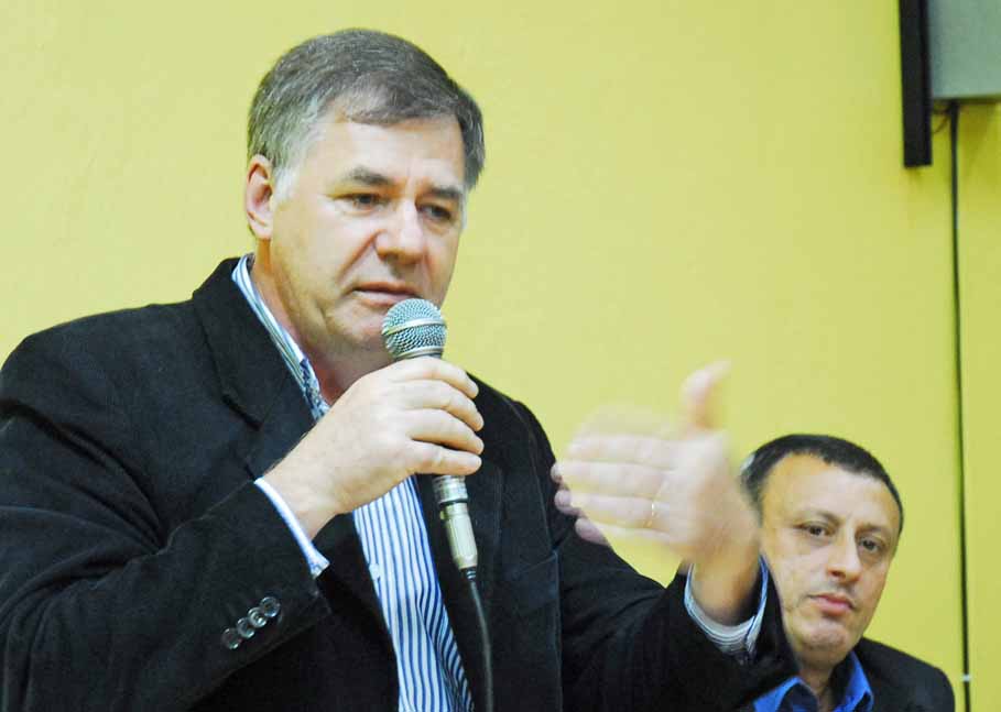 Legislativo solicita data para o término das obras do Posto de Saúde do Bairro Ditz