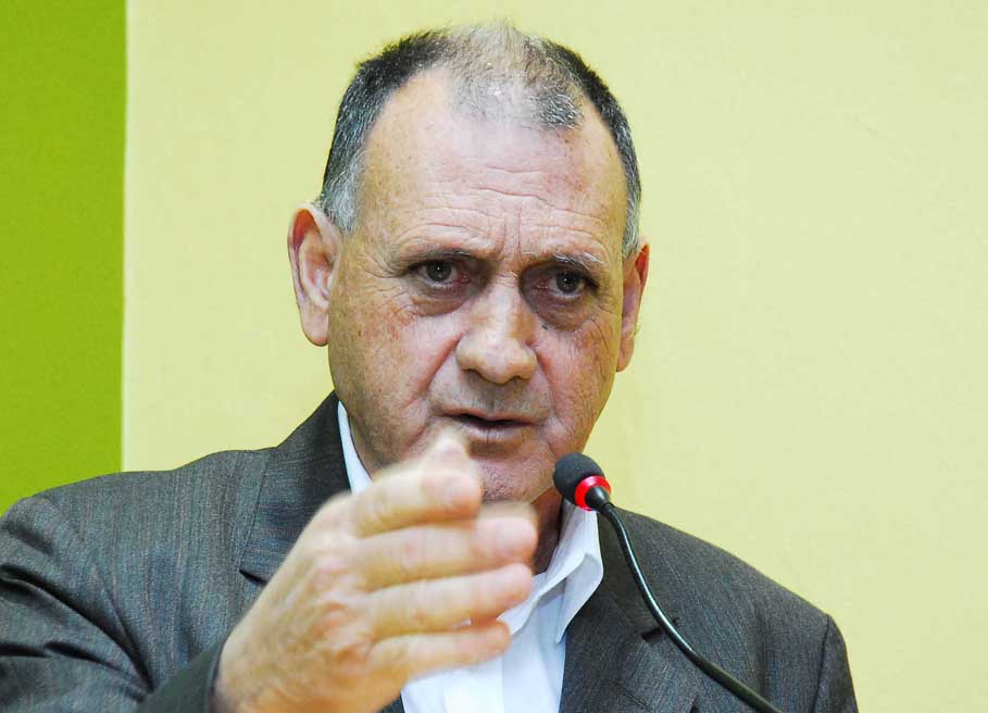 Servidores municipais serão homenageados com medalha “Mérito Funcional”