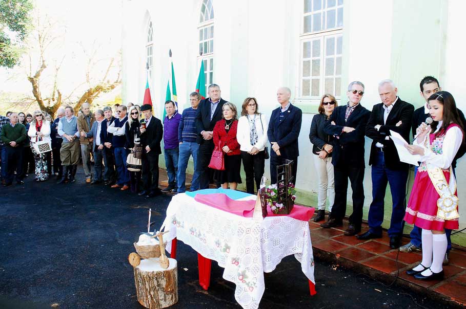 Câmara participa de homenagens ao Colono e Motorista