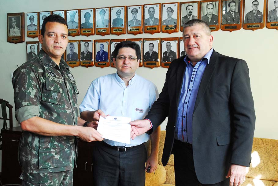 Equipe Sub-17 da ASAF consegue apoio do Exército Brasileiro