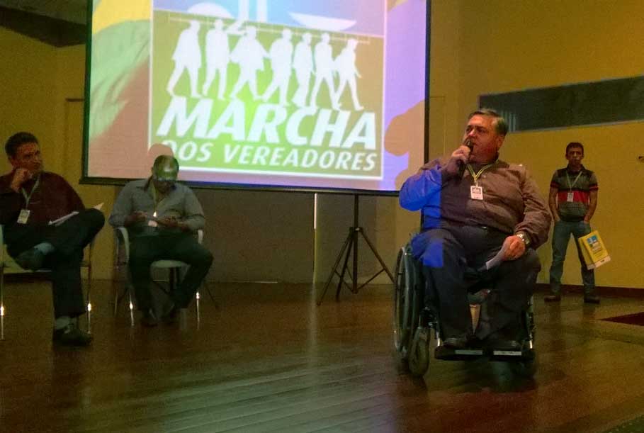 Carta da Marcha dos Vereadores 2015 entregue no Palácio do Planalto