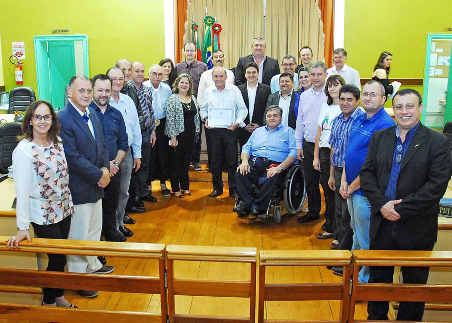 Poder Legislativo de Santo Ângelo realiza sessão alusiva aos 25 anos da ARFOM