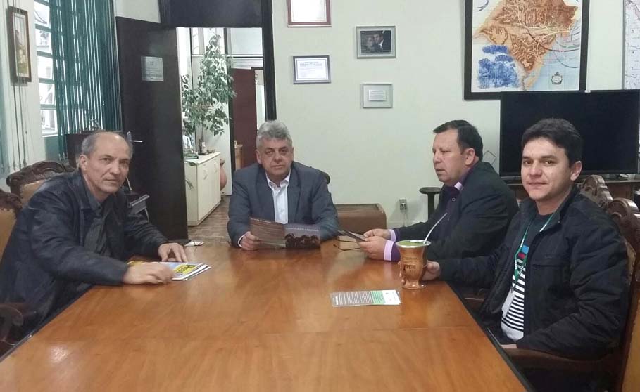 Edis participam de audiência na Secretaria de Agricultura do Estado