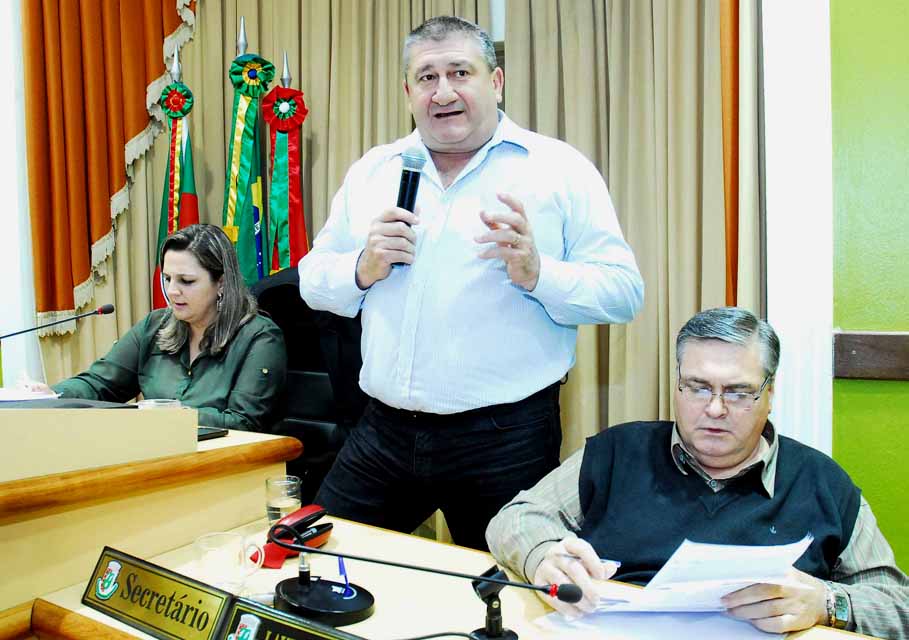 Pedrão afirma que Exército poderá assumir obras do Aeroporto de Santo Ângelo