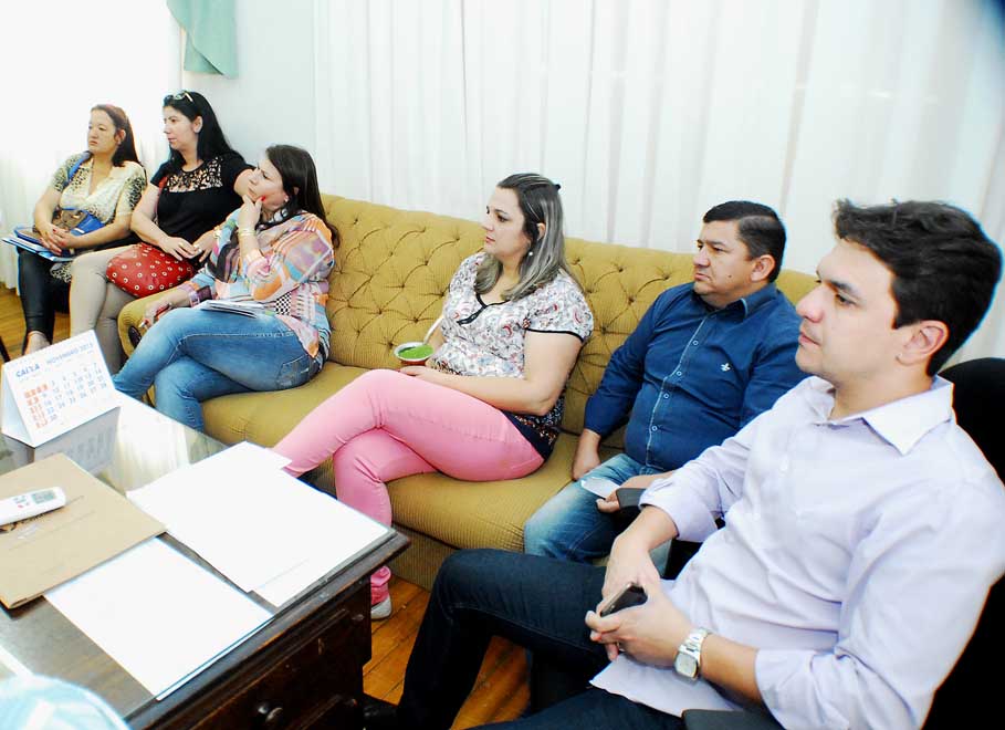 Prefeitura de Santo Ângelo pretende recorrer a financiamento para pagar 13º de seus funcionários.