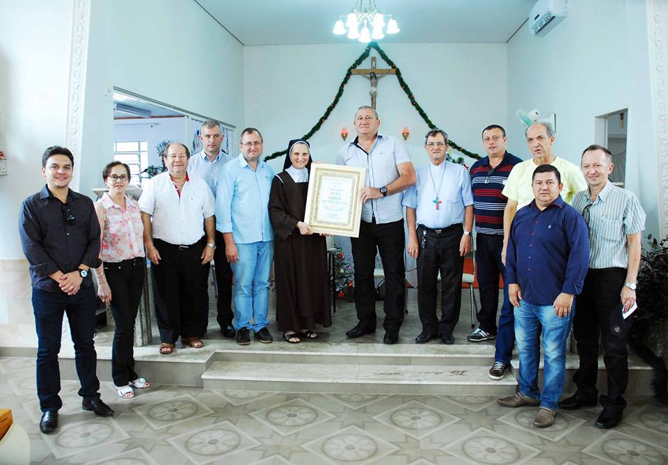 Legislativo concede título de Cidadã Honorária à Irmã Paula do Bom Pastor.