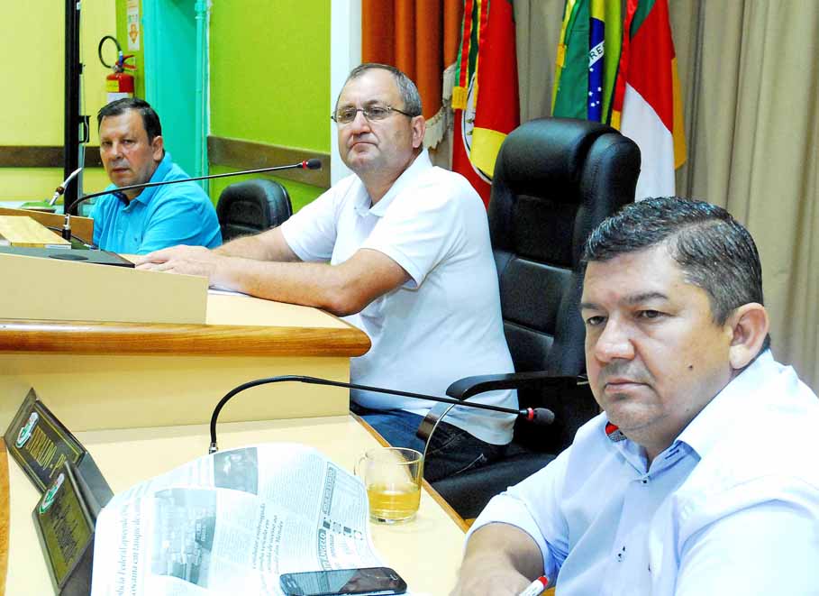 Câmara de Vereadores busca estabelecer ajustes no serviço de transporte escolar 