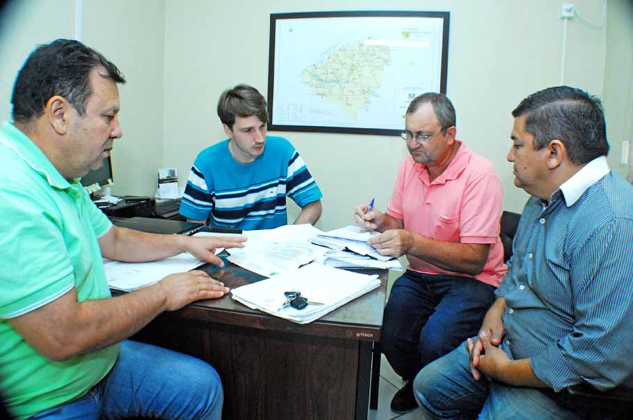 Construção de trevo na ERS 218 é pauta de audiência na 14ª Superintendência do DAER