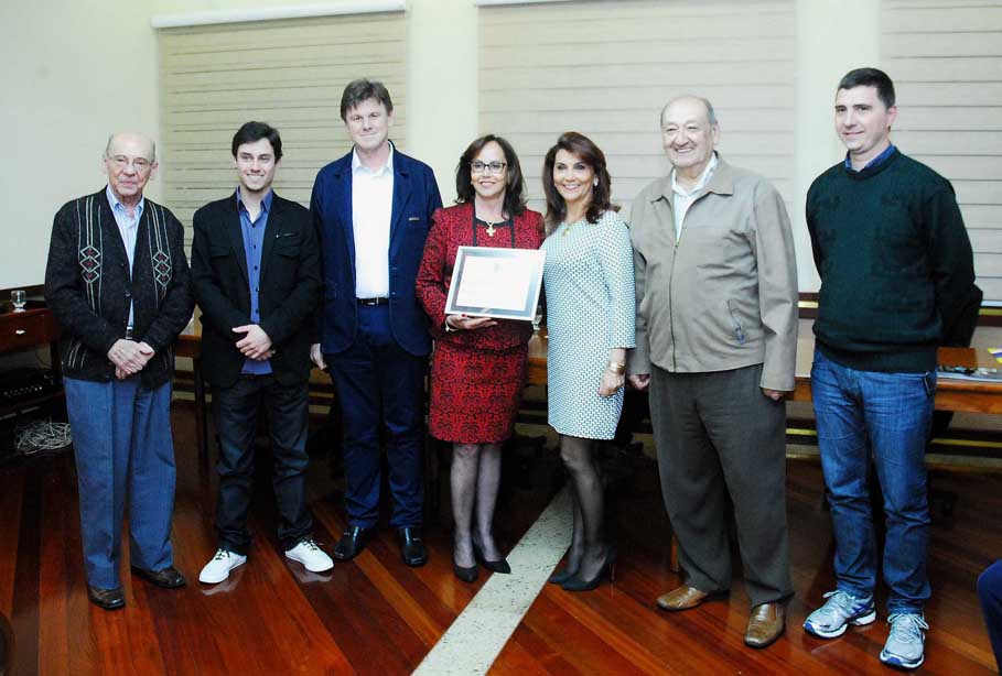 CDL recebe homenagem da Câmara de Vereadores