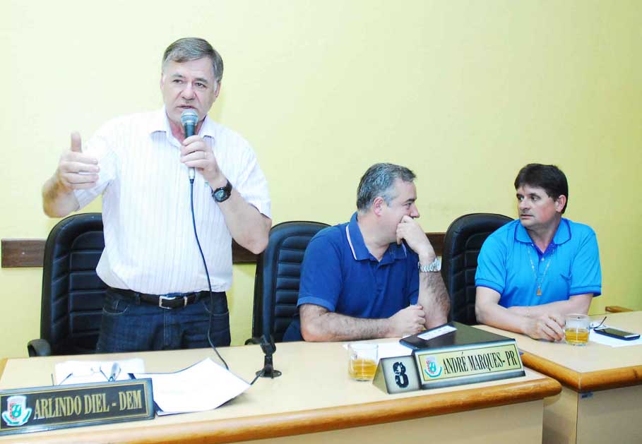  Vereadores vão realizar audiência para tratar sobre a venda de produtos coloniais em Santo Ângelo