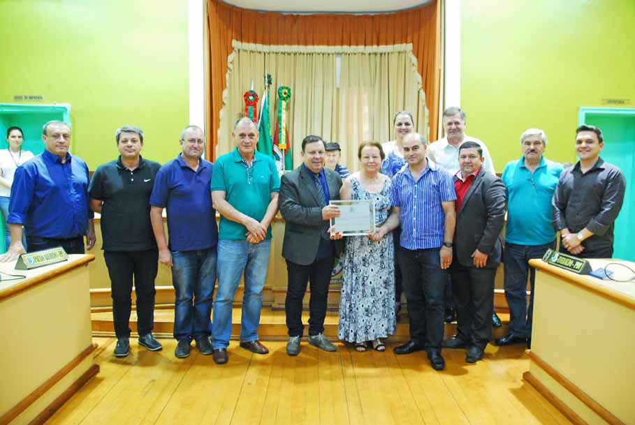 Fuscar comemora 45 anos de atividades e recebe homenagem no Legislativo de Santo Ângelo 
