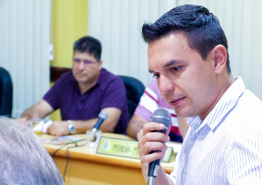 Vereador Vinícius Makvitz defende a continuidade do Programa “Mais Médicos” em Santo Ângelo 