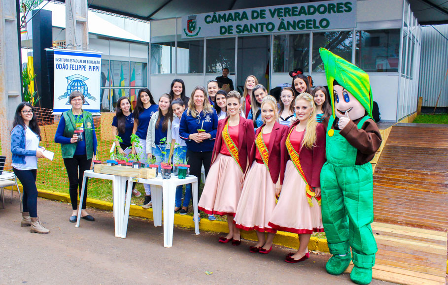 Instituto Odão Felipe Pippi apresenta projetos no estande da CÂMARA