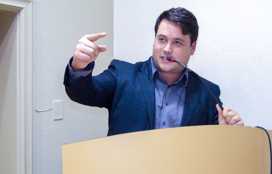 Vereador Maurício Loureiro encaminha projeto de lei  e aguarda a aprovação do executivo