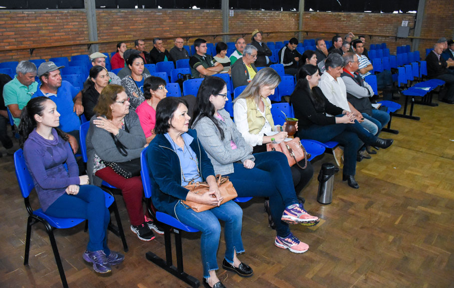 Desenvolvimento agroindustrial pautou encontro em Santo Ângelo