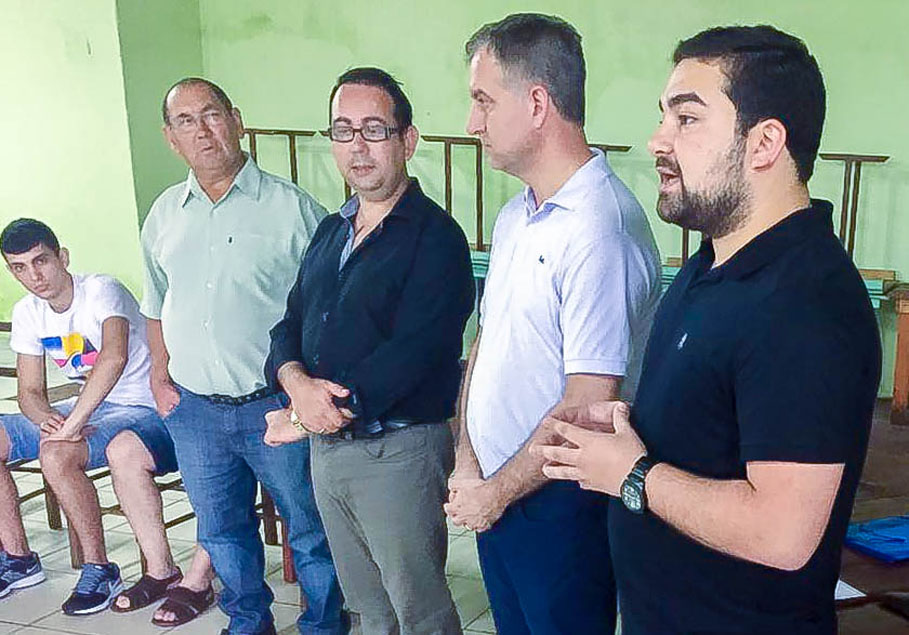 Legislativo e Executivo anunciam obras de pavimentação asfáltica no Bairro Kurtz