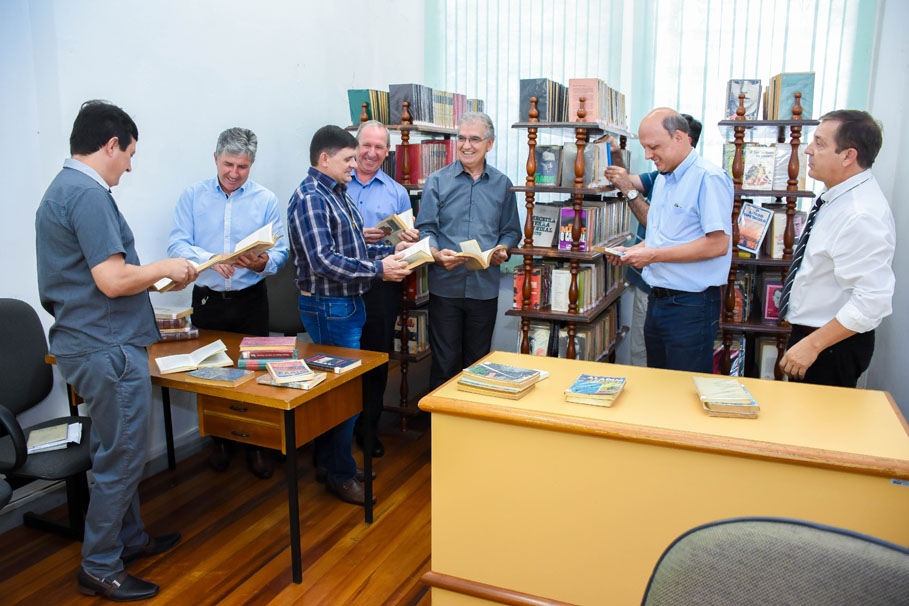 Legislativo de Santo Ângelo passa a contar com o  “Espaço da Leitura”