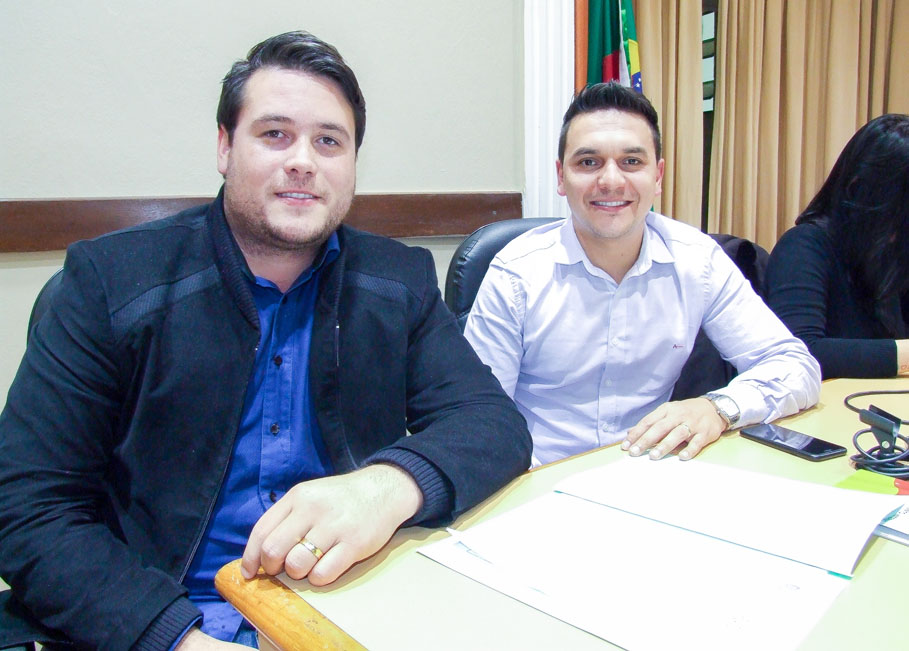 Vereadores encaminham PL que permite instalação de parklets para lazer nas ruas de Santo Ângelo 