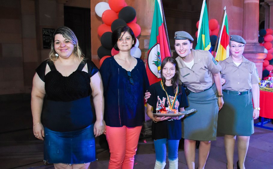 Câmara acompanha formatura do Programa Educacional de Resistência às Drogas e Violência