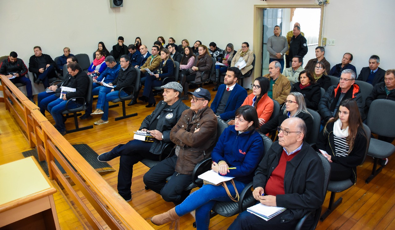 Reunião na Câmara discute propostas de atualização do Plano Diretor de Santo Ângelo