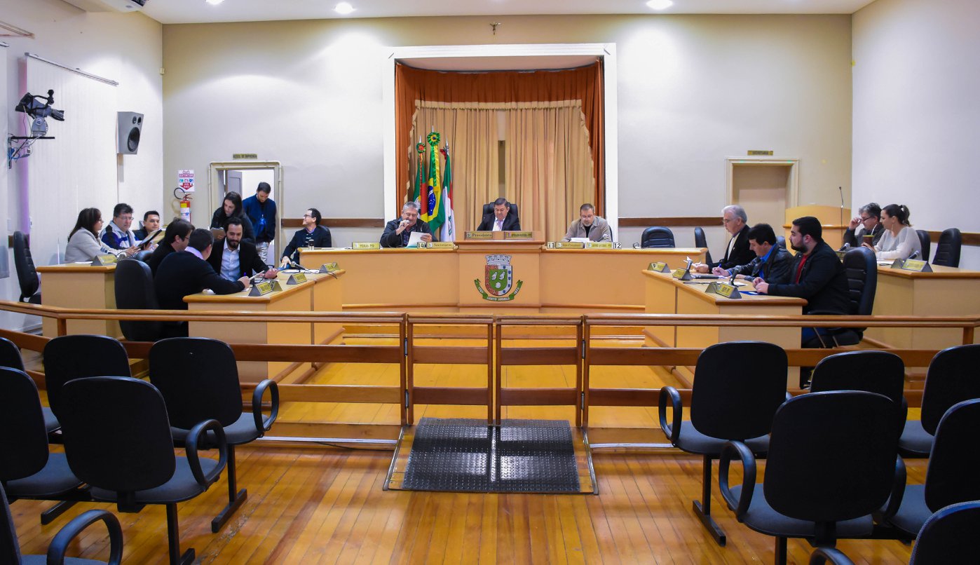 Câmara aprova reajuste salarial dos servidores municipais de Santo Ângelo 