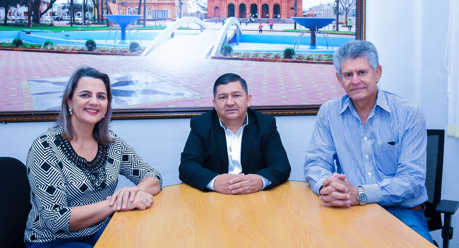 Câmara de Vereadores recebe a visita do Deputado Federal Afonso Motta