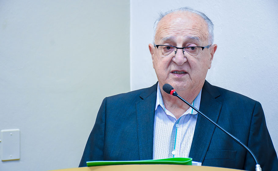 Hermes Antônio Marchetti recebe título de Cidadão Honorário da Câmara de Vereadores