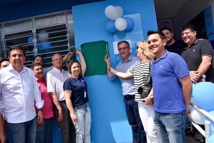 Legislativo participa de reinauguração de USF no Bairro Rogowski