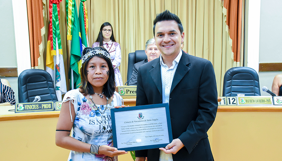 Título Mulher Cidadã é entregue em Sessão Especial na Câmara de Vereadores