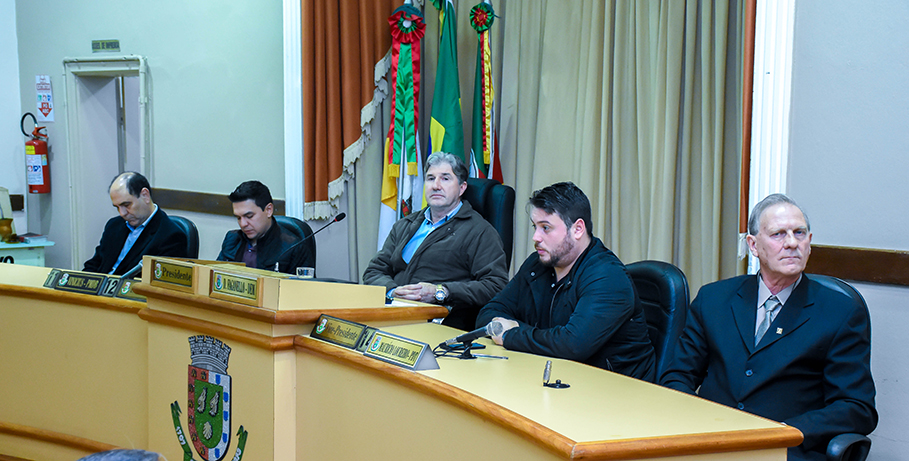 Homenagem aos 85 anos do CREA/RS é realizada da Câmara de Vereadores 