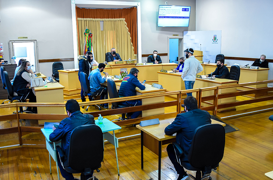 Sessão Ordinária desta segunda-feira, 21
