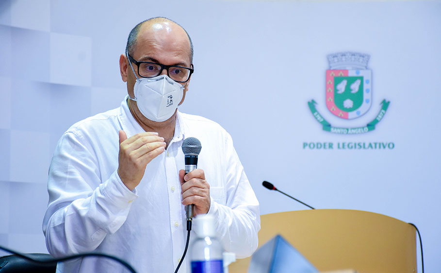 Comissão Especial debate retorno às aulas na Câmara de Vereadores