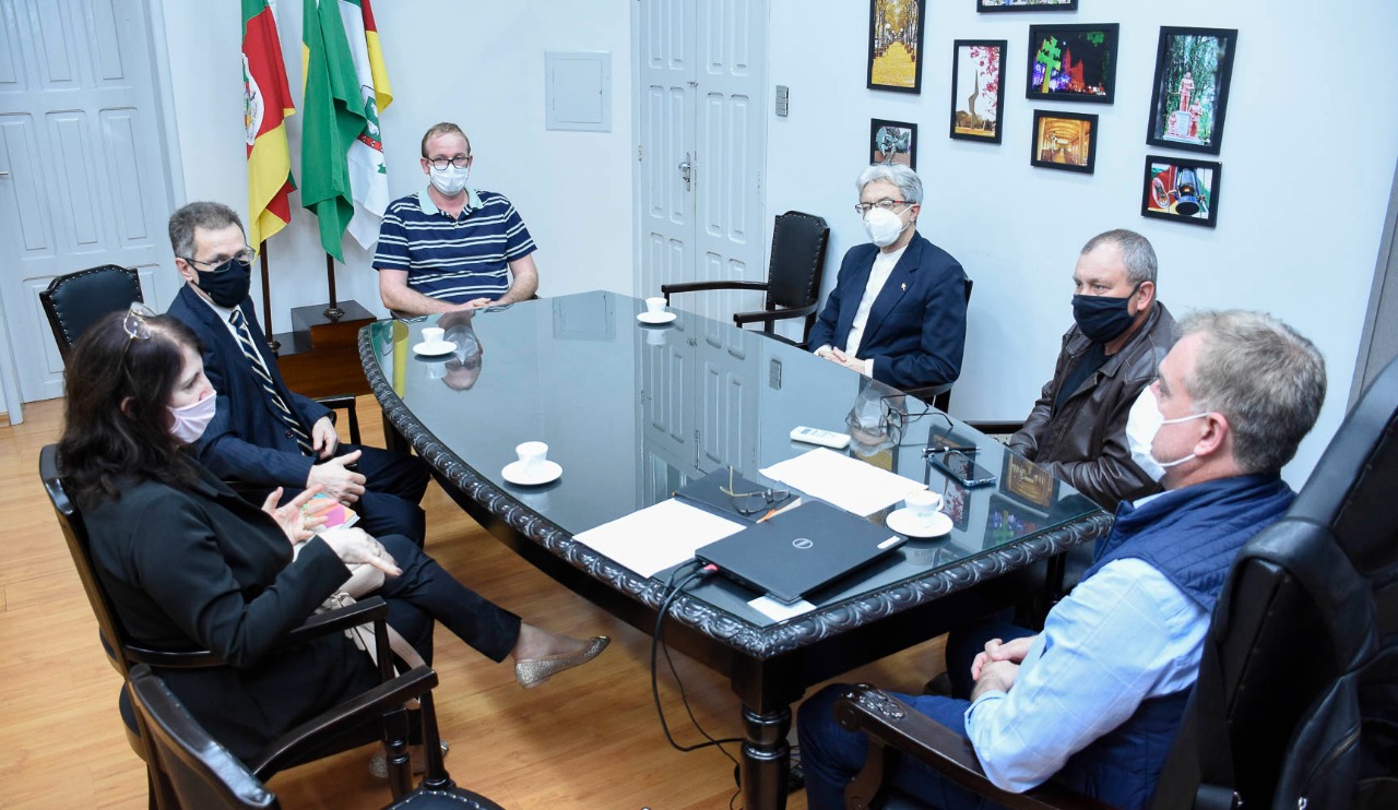 Audiência trata da construção da Escola Estadual Índigena de Ensino Fundamental Os 7 Tava Mirim