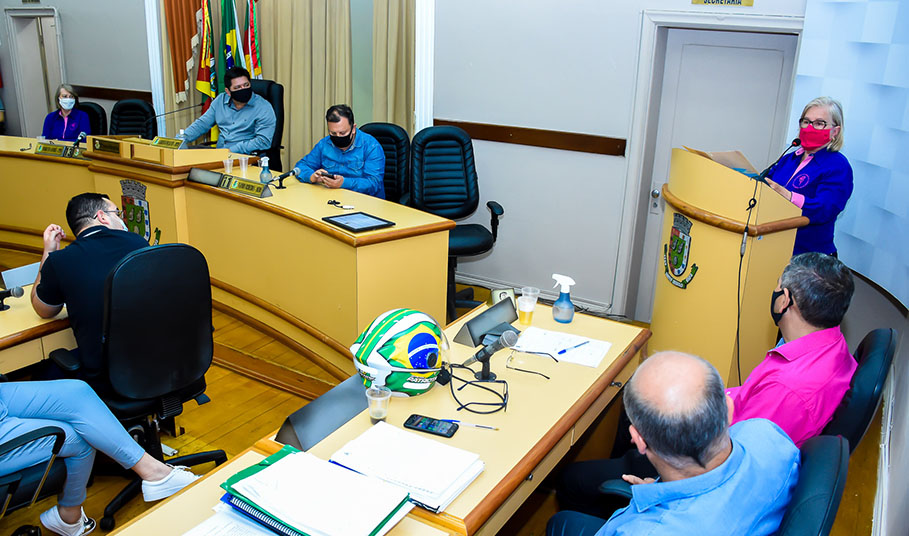 Liga Feminina de Combate ao Câncer recebe homenagem do Poder Legislativo