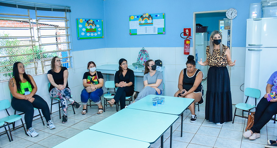 RODA DE CONVERSAS"SOBRE NÓS" NO BAIRRO BOA ESPERANÇA.