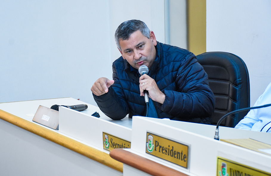 Poder Legislativo busca solução para o transporte escolar no interior.