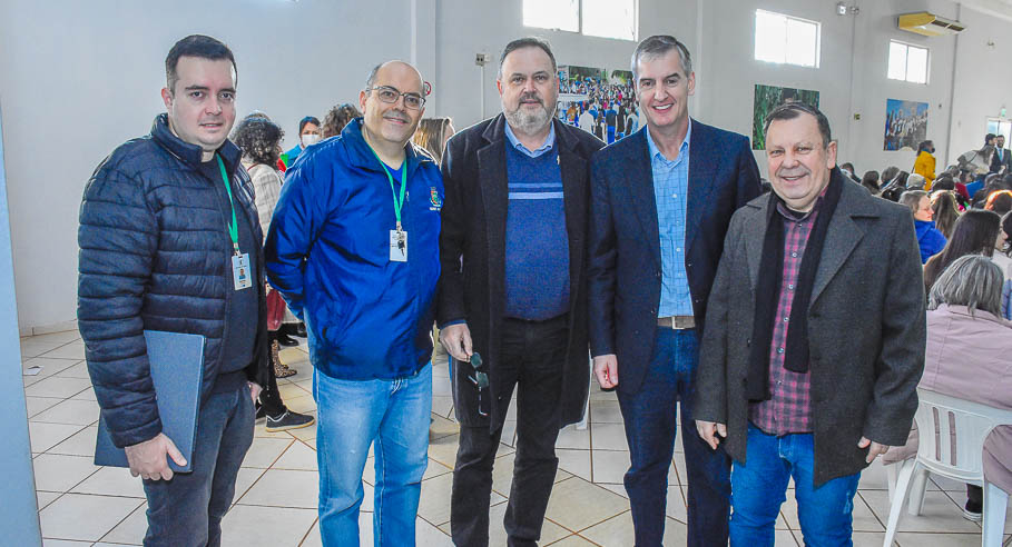 Legislativo prestigia inauguração do Centro Regional de Referência em Autismo