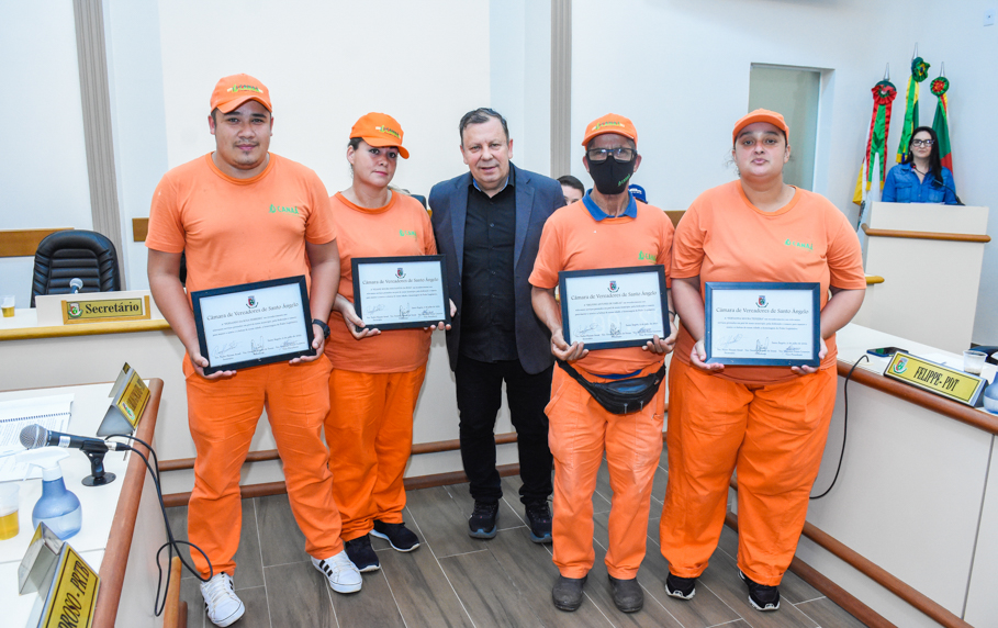 Garis santo-angelenses recebem homenagem especial do Legislativo