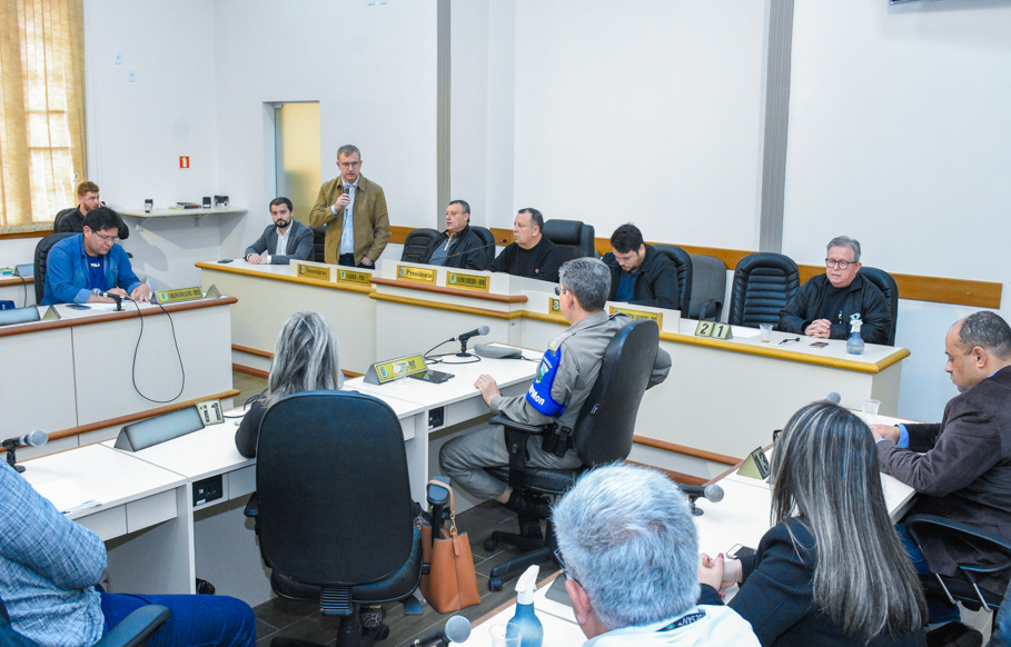 Reunião discute ações para combater assaltos no comércio em Santo Ângelo