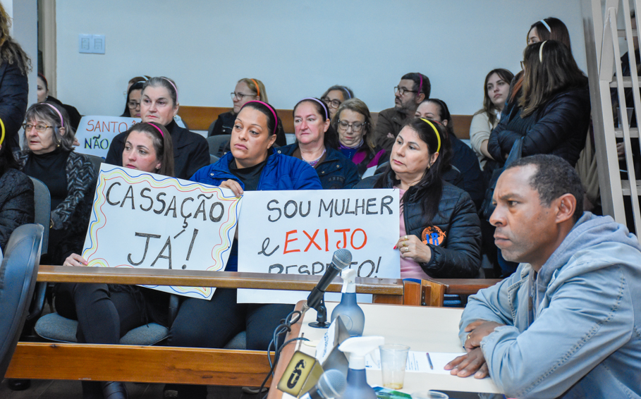 Formada Comissão que investigará denúncia de quebra de decoro parlamentar contra vereador Nerison de Abreu