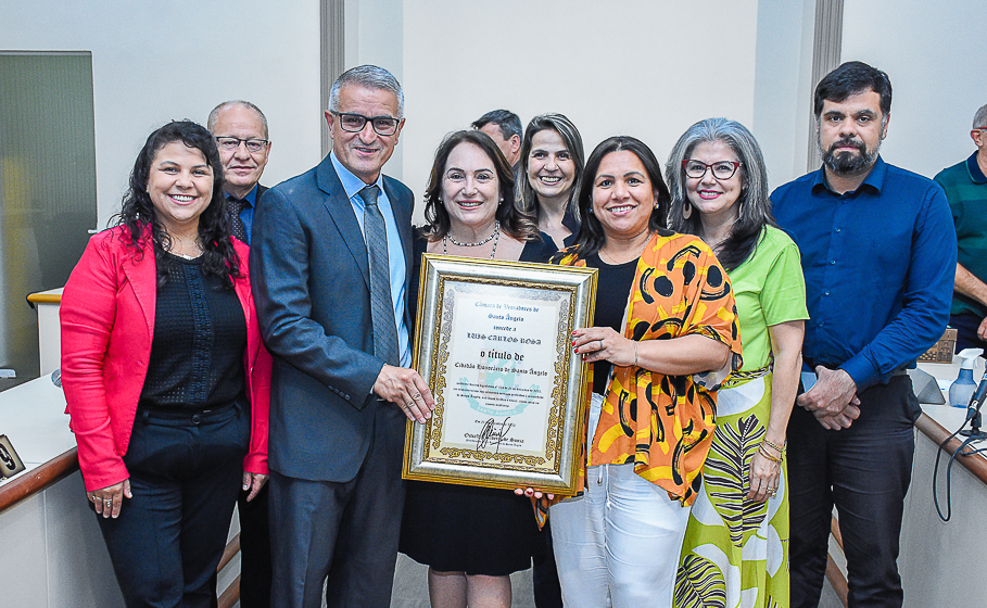 Legislativo santo angelense concede Título de Cidadão Honorário para o senhor Luís Carlos Rosa