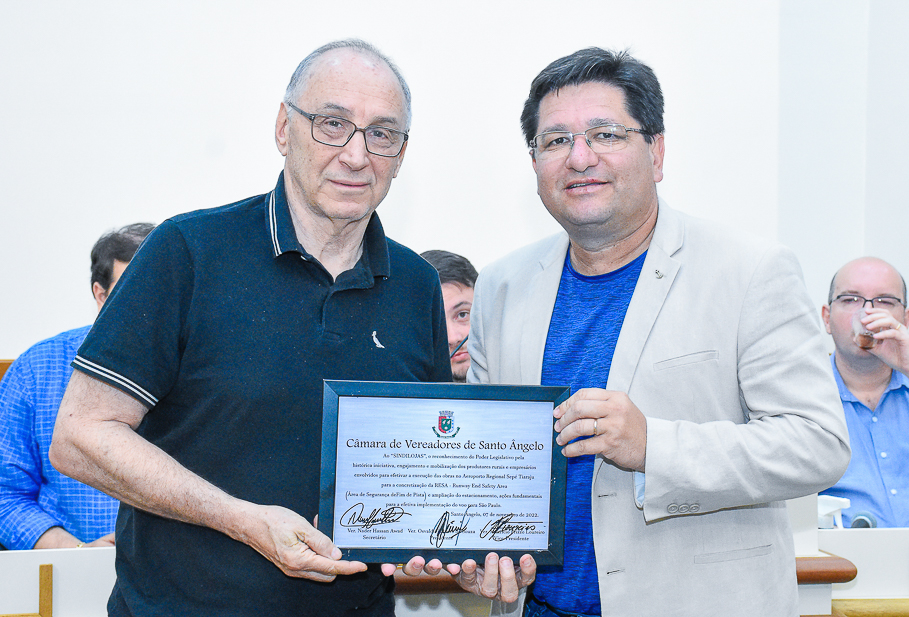  Sessão Especial presta homenagem aos envolvidos na concretização das obras no Aeroporto de Santo Ângelo.