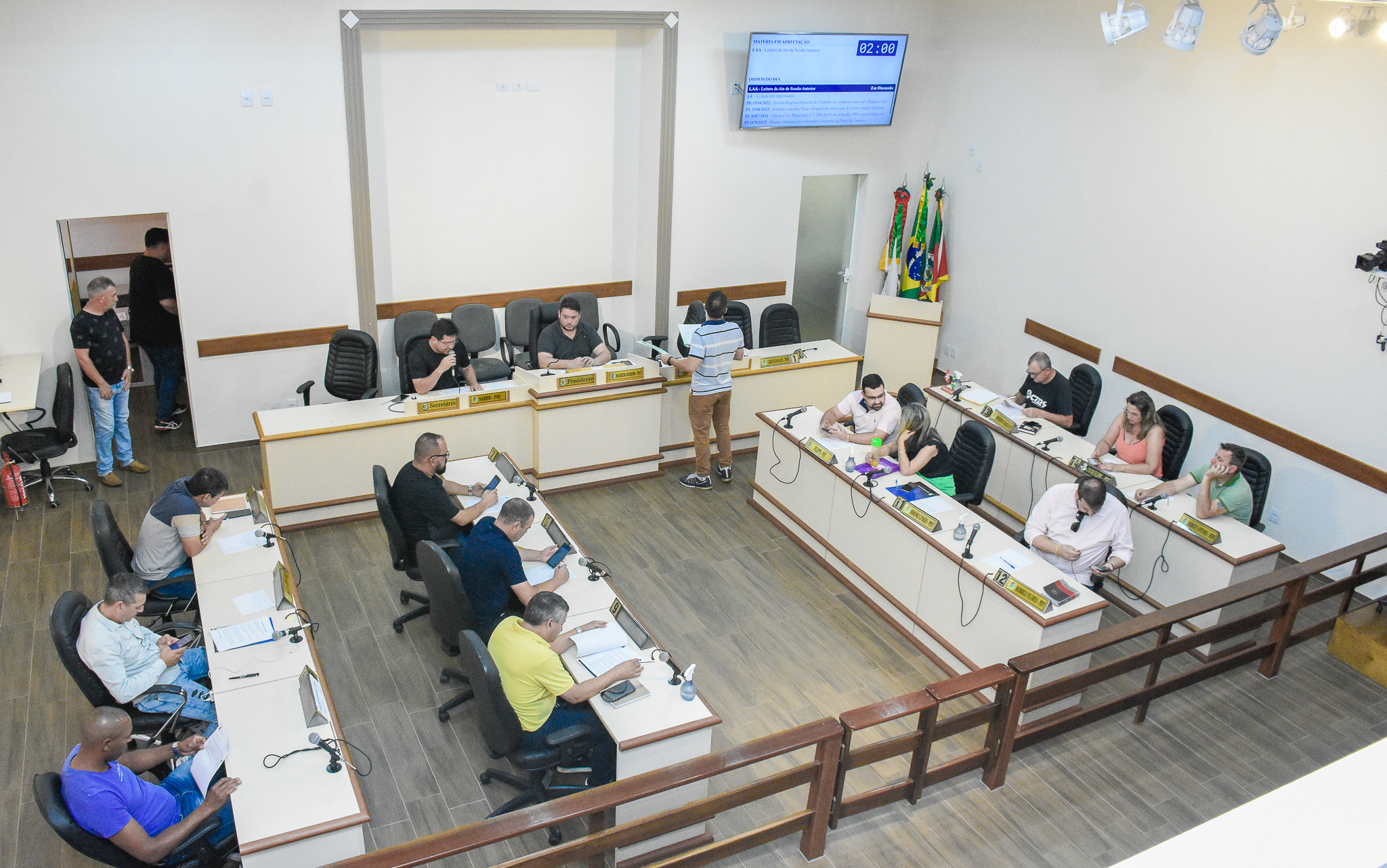Legislativo aprova projeto de lei que trata sobre o regime jurídico dos servidores públicos municipais